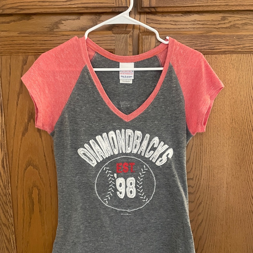 Majestic Gray and Pink Kids Diamondbacks Shirt